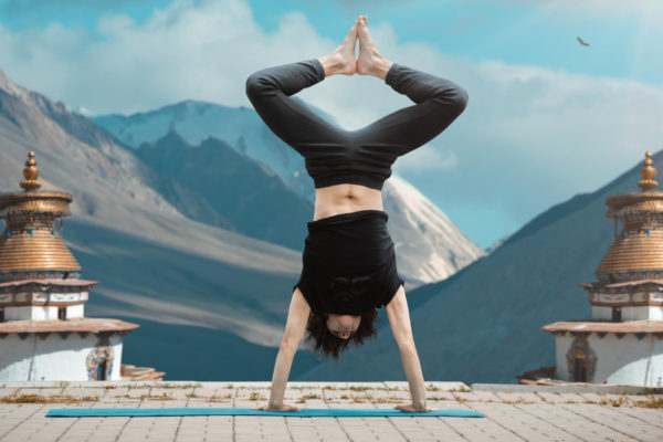 Тибетская гимнастика 5 простых упражнений для здоровья